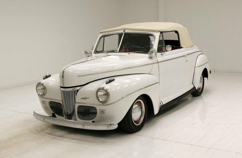 1941 Ford Super Deluxe Convertible