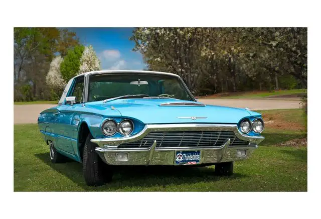 1965 Ford Thunderbird