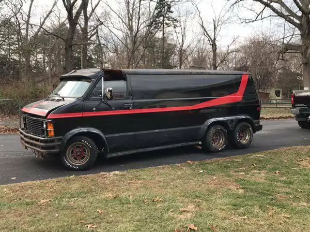 1984 Dodge Ram Van