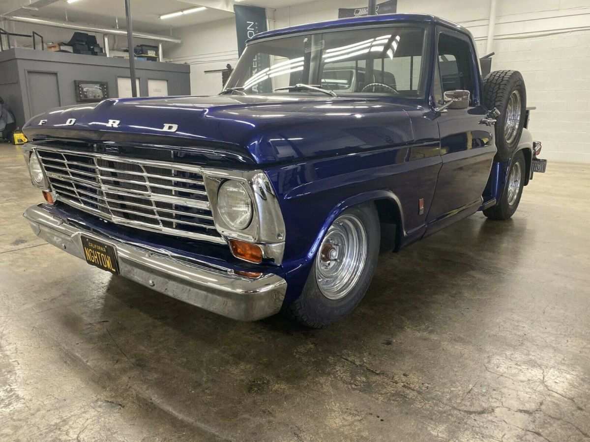 1967 Ford F-100