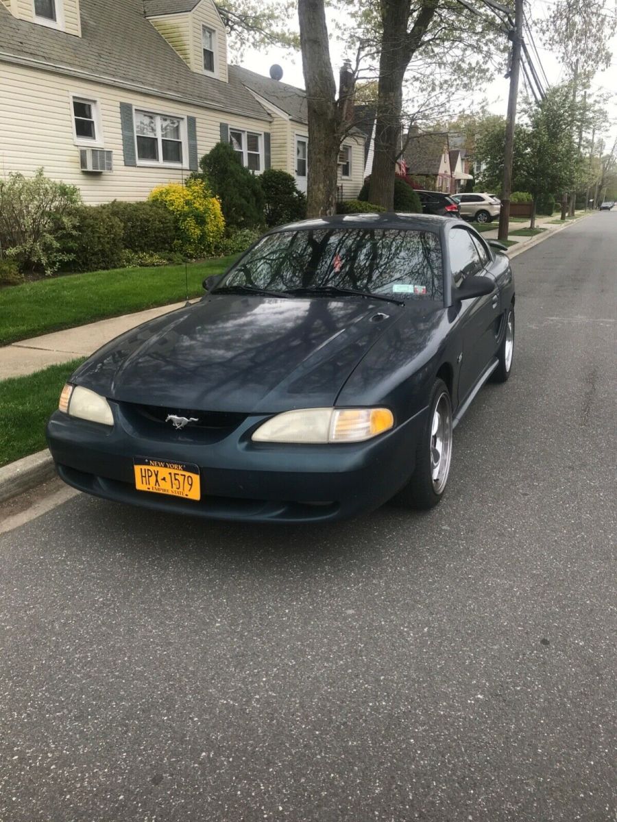 1994 Ford Mustang