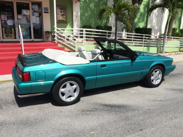 1992 Ford Mustang LX