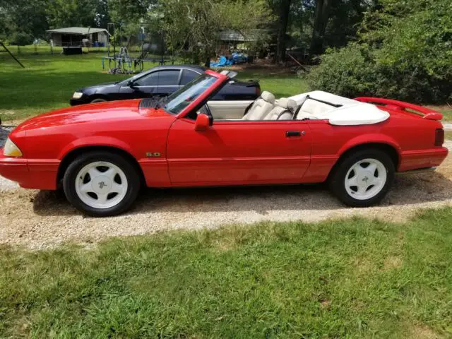 1992 Ford Mustang