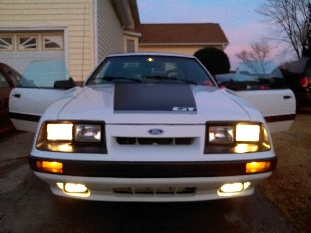 1986 Ford Mustang 5.0 LITER GT T-TOP 5 SPEED