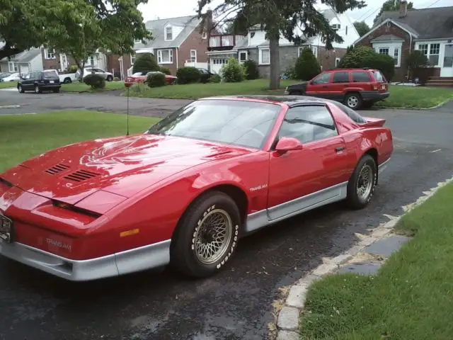 1985 Pontiac Firebird Trans Am Coupe 2-Door