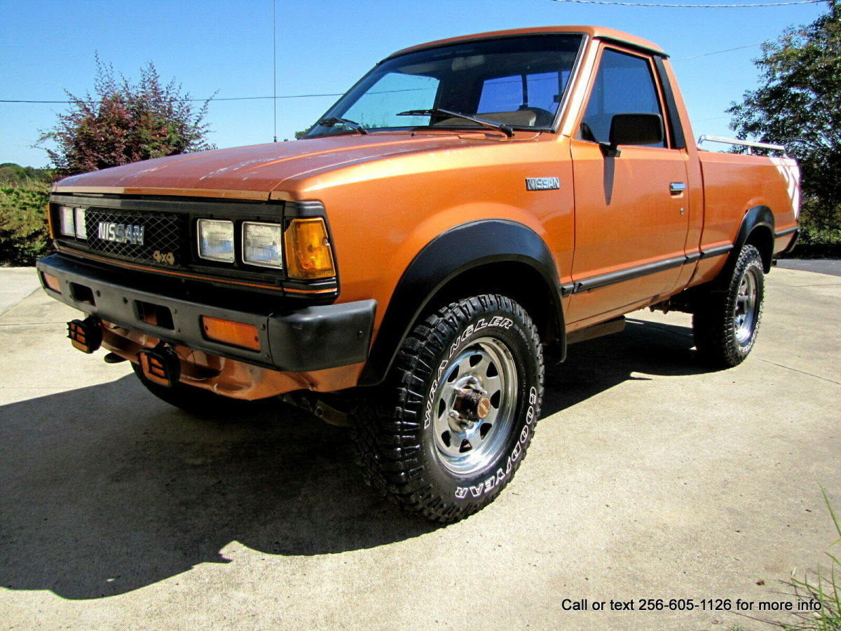 1986 Nissan Other Pickups 720 4X4 ST DATSUN