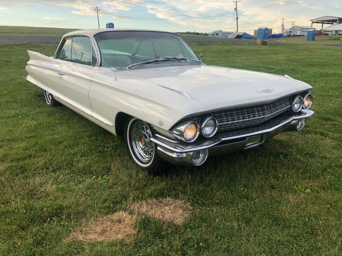 1961 Cadillac de ville Coupe DeVille