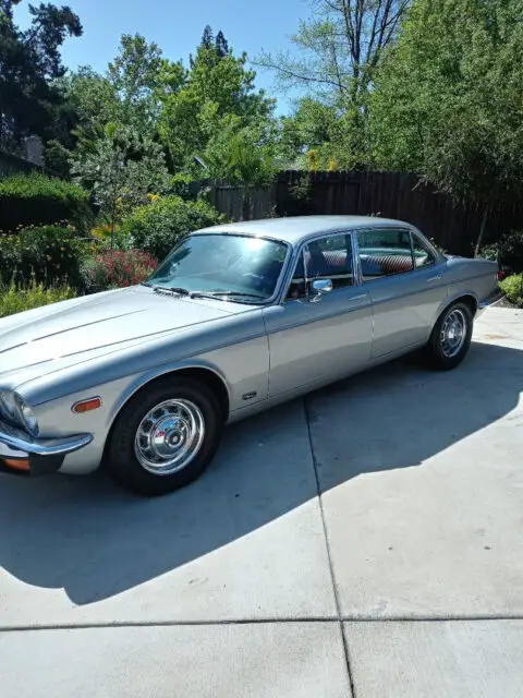 1975 Jaguar XJ6