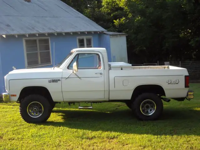 1987 Dodge Power Wagon