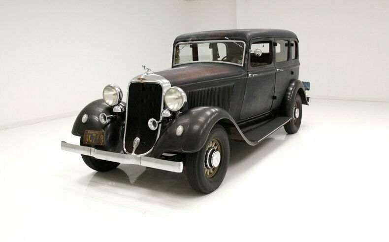 1933 Dodge 4 Door Sedan