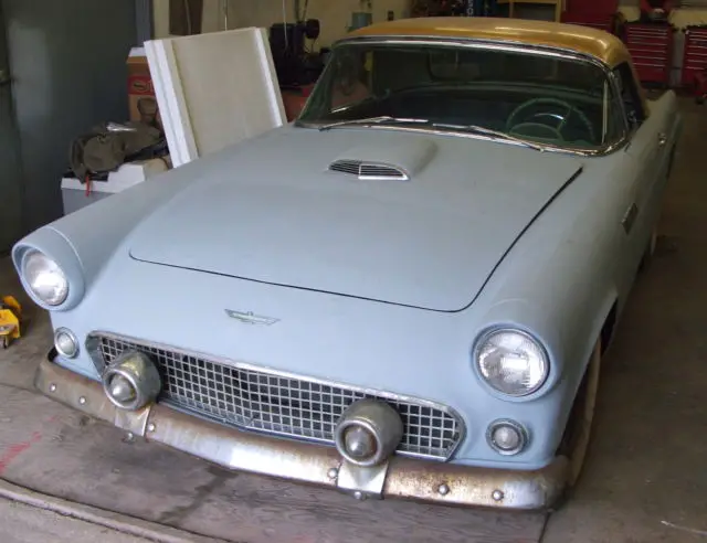 1956 Ford Thunderbird