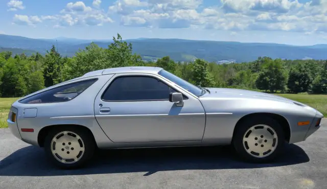 1980 Porsche 928