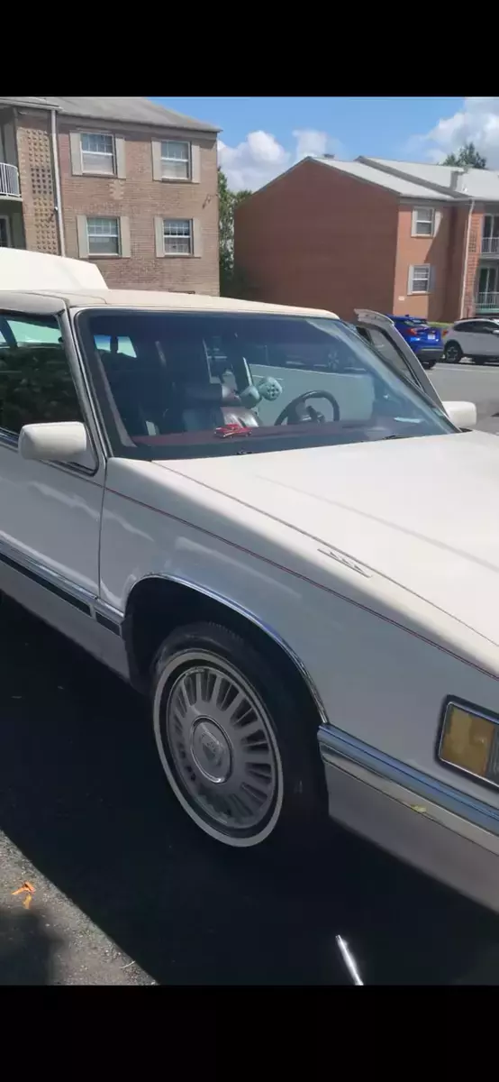 1992 Cadillac DeVille Pinstripes