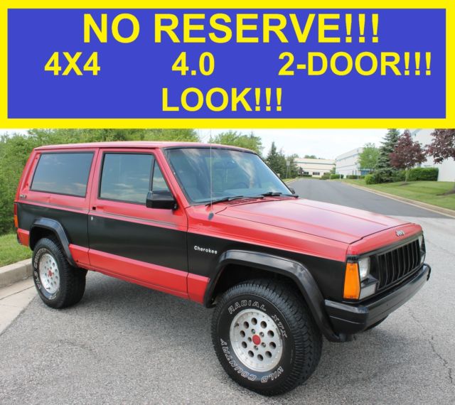 1989 Jeep Cherokee NO RESERVE 139K 2 DOOR XJ 4X4 LOOK!!!