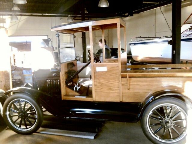 1923 Ford Model T Oak