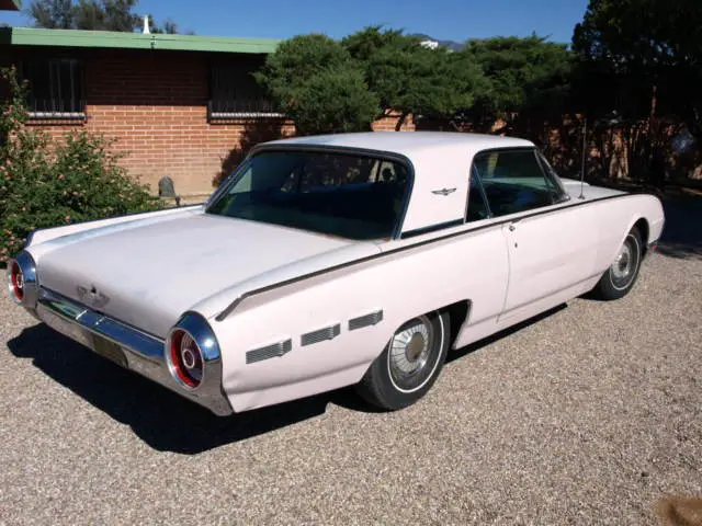 1962 Ford Thunderbird