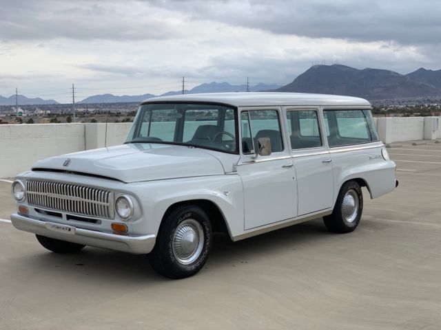 1966 International Harvester 1000A TRAVLEALL