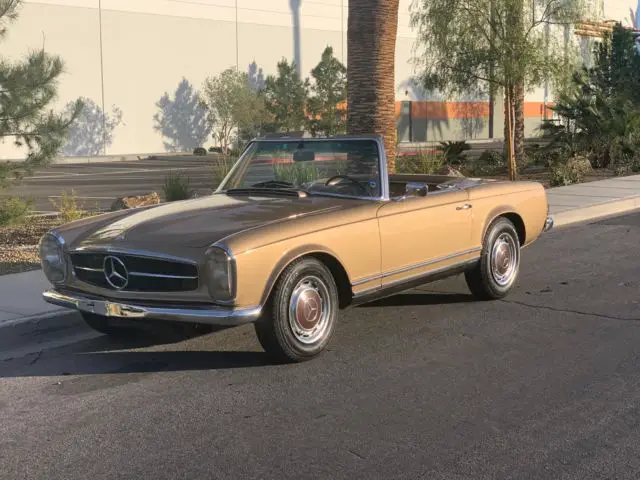 1967 Mercedes-Benz SL-Class 250SL