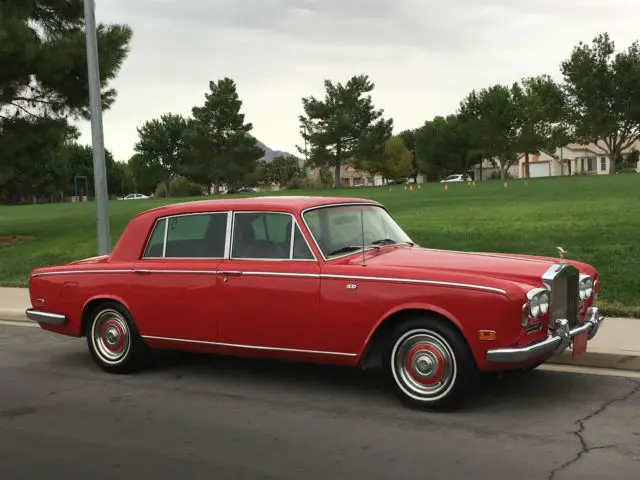 1972 Rolls-Royce Silver Shadow RARE LONG WHEEL BASE NICE AND CLEAN