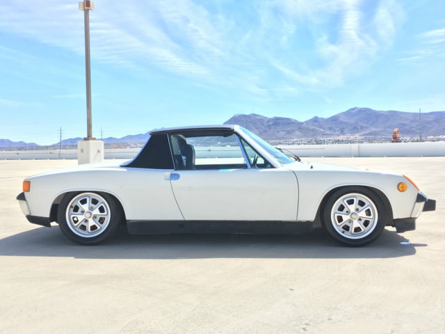 1973 Porsche 914 RARE GERMAN 914 2.0 WHITE AND BLACK TARGA COUPE