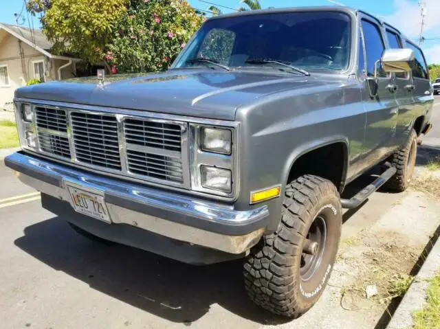 1987 Chevrolet Suburban Silverado