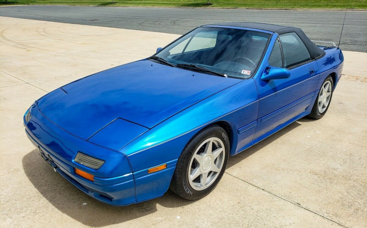 1988 Mazda RX-7 NO RESERVE LOW MILES CARFAX