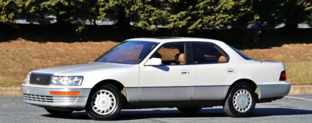 1991 Lexus LS NO RESERVE LOW MILES CARFAX