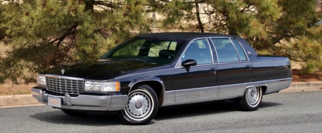 1994 Cadillac Fleetwood NO RESERVE 57K MILES 1 OWNER CARFAX