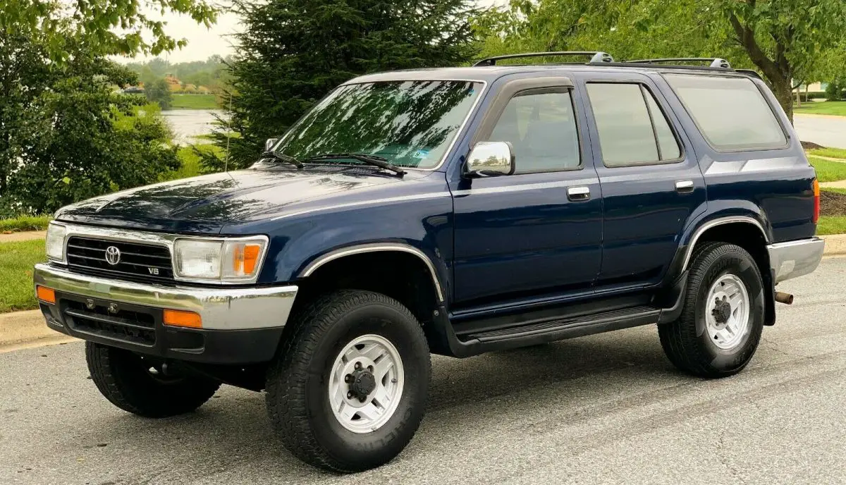 1994 Toyota 4Runner No Reserve! SR5 4x4 Low miles ECT