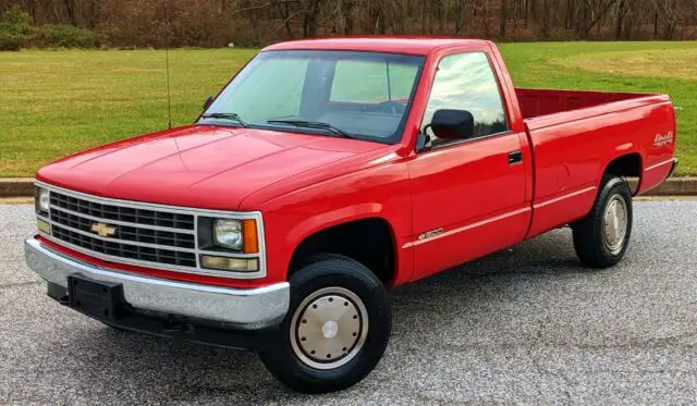 1990 Chevrolet C/K Pickup 1500 NO RESERVE 62K MILES 5.7L 4X4 CLEAN CARFAX LOOK!