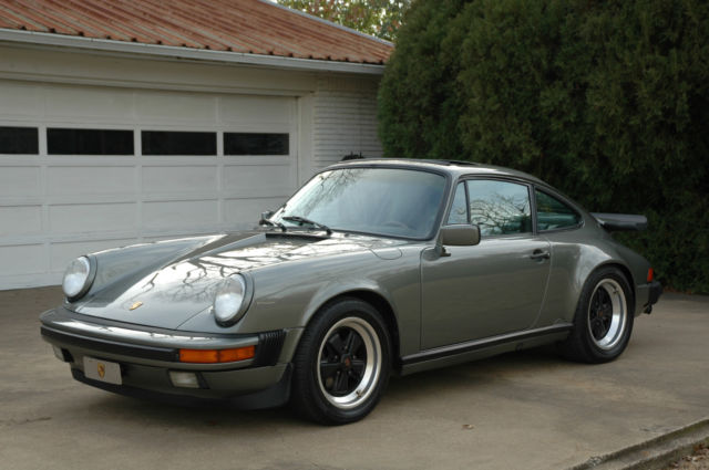 1987 Porsche 911 Granite Green, NO RESERVE, window sticker, books