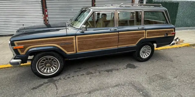 1988 Jeep Wagoneer Grand Wagoneer all original 98,000 miles!