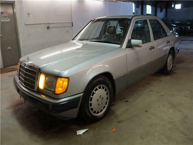 1991 Mercedes-Benz 300-Series 300E