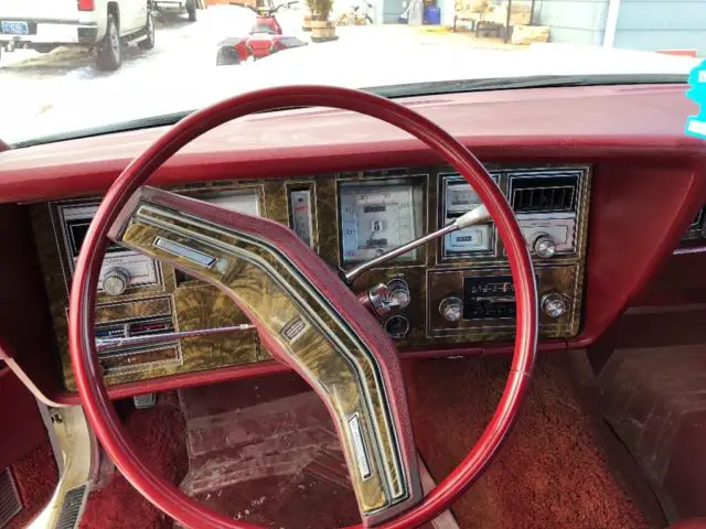 1977 Lincoln Continental Mark V