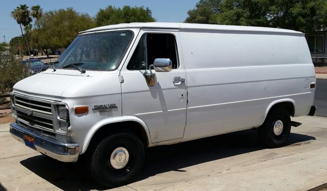 1991 Chevrolet G20 Van NO RESERVE