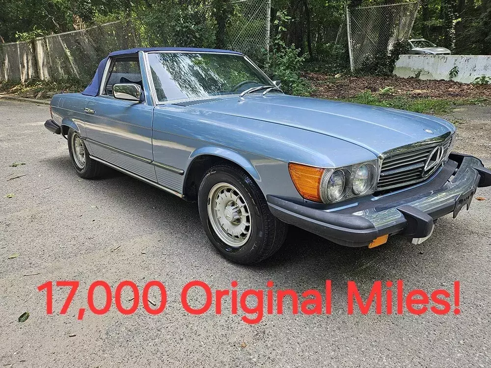 1976 Mercedes-Benz SL-Class 450SL with 17,000 original miles! All original find!