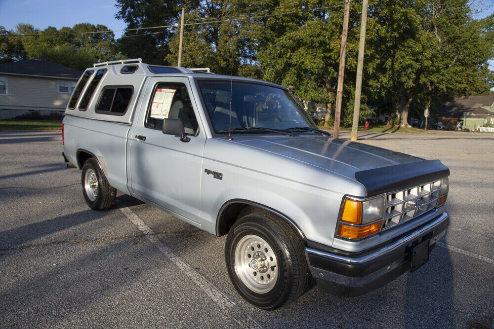 1991 Ford Ranger XLT 5 Speed 35,000 miles!