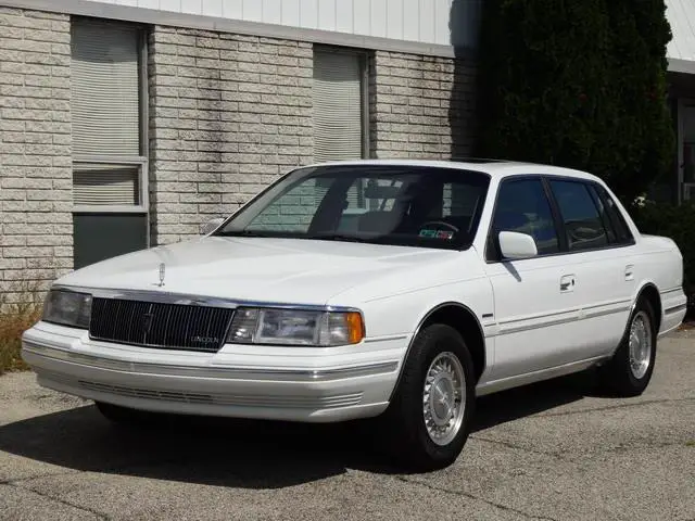 1989 Lincoln Continental Signature LOADED! 1-OWNER! 22K Mls! LOW MILES!