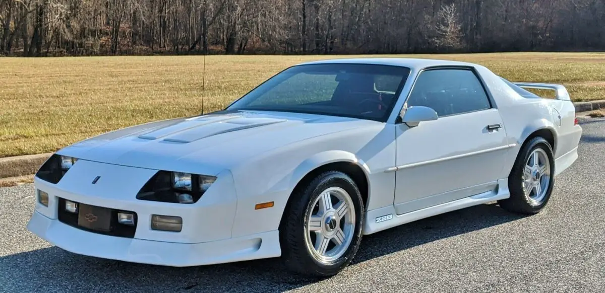 1991 Chevrolet Camaro NO RESERVE 53K MILES 5.7L RED INTERIOR I-ROC Z28!!