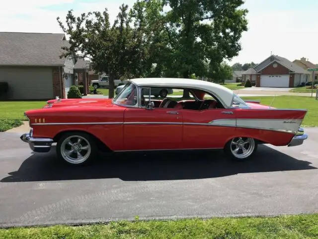 1957 Chevrolet Bel Air/150/210 --