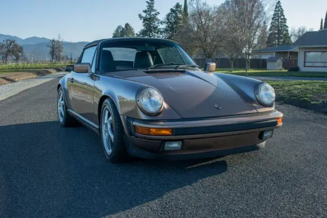 1988 Porsche 911 Cabriolet