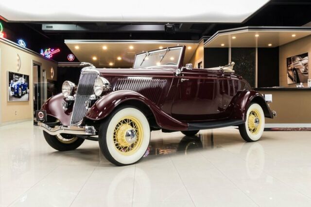 1934 Ford Cabriolet