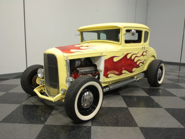 1930 Ford 5-Window Coupe