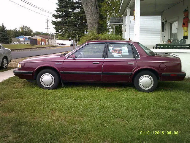 1989 Oldsmobile Cutlass 4 dr sedan