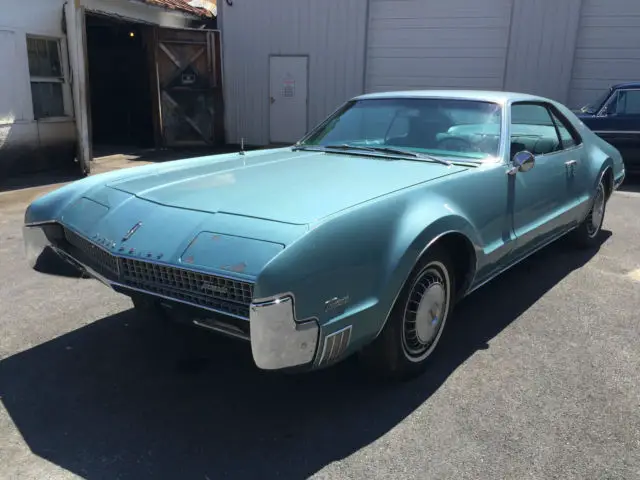 1967 Oldsmobile Toronado