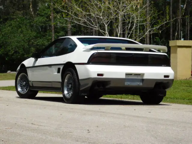 1986 Pontiac Fiero GT