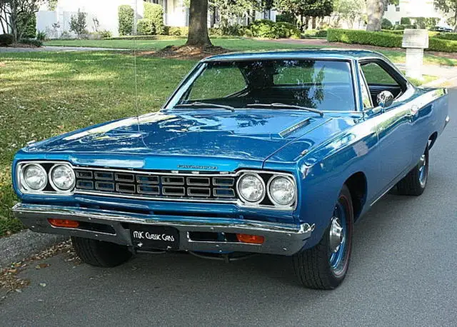 1968 Plymouth Road Runner HEMI  V-8 - ONE OF 61 - ROSTISSERIE