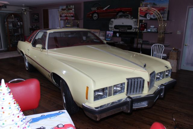 1977 Pontiac Grand Prix