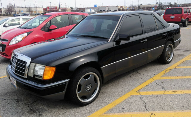 1993 Mercedes-Benz 300-Series W124