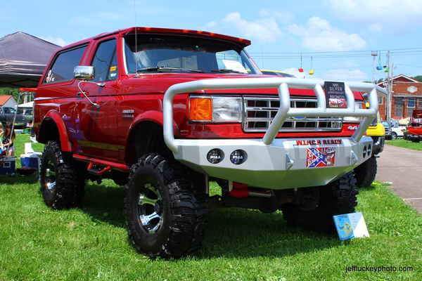 1991 Ford Bronco Silver Anniversary